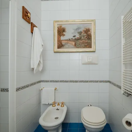 ゲストハウス Residenza Del Corso トラーニ